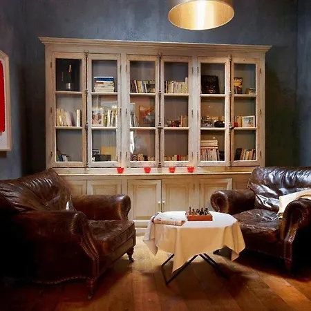 Bed & Breakfast Le Coup De Coeur Brussels